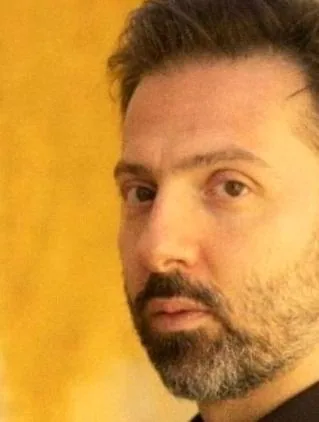 Vassilis Varvaresos — foto 1