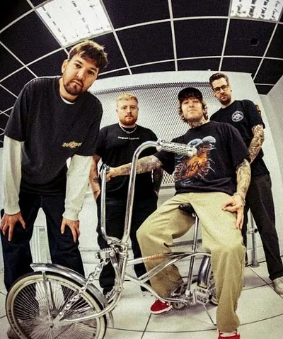 WSTR — foto 3