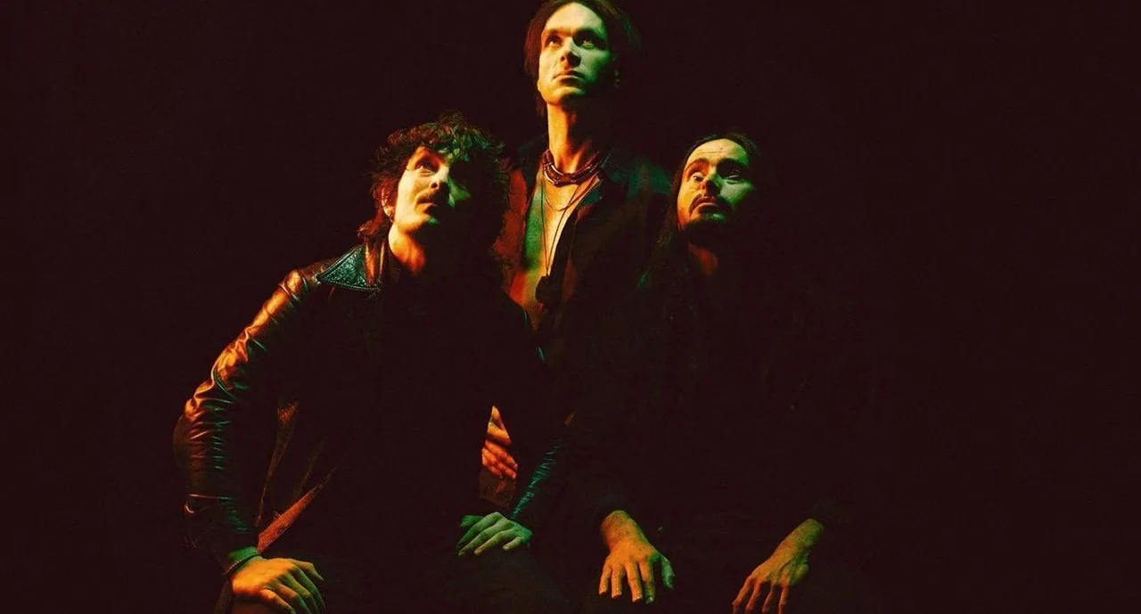 Dirty Sound Magnet (CH) + support · Astrant, Ede · zo 29 nov 2026