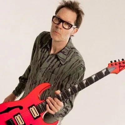 Paul Gilbert — foto 1