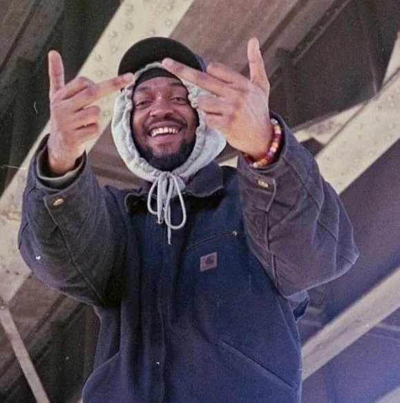 Akai Solo