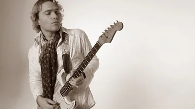 Philip Sayce — photo 6