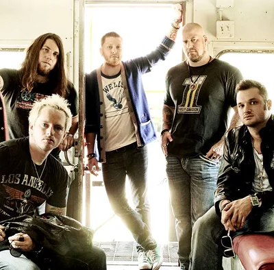 Saving Abel — foto 1