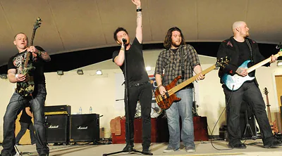 Saving Abel — foto 5