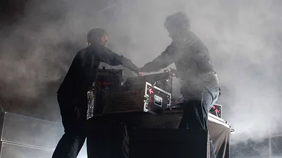 Simian Mobile Disco — foto 3