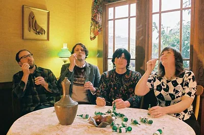 The Mantles — foto 1