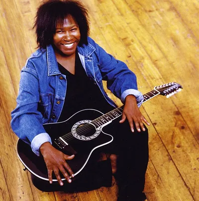 Joan Armatrading — photo 2