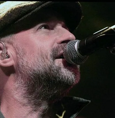Jon Allen — photo 1
