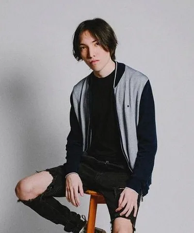Gibran Alcocer — foto 1