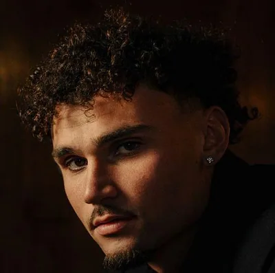 Adrien Nunez — photo 1