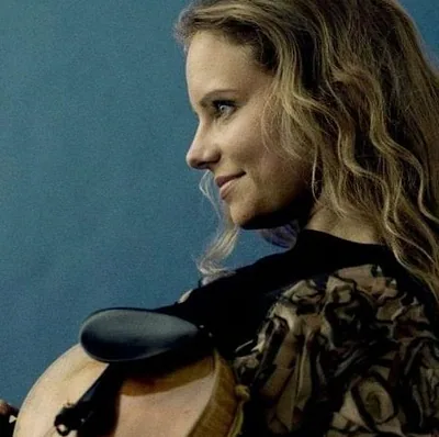 Julia Fischer — foto 1
