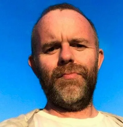 Mark E — photo 1