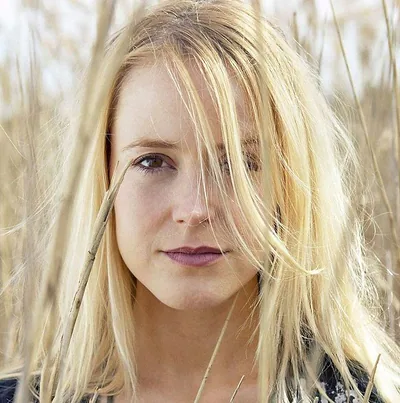 Tina Dico — photo 1