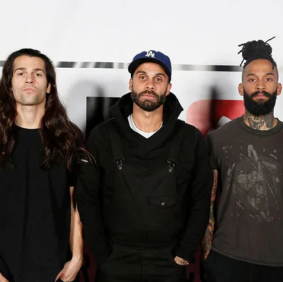 FEVER 333 — photo 2