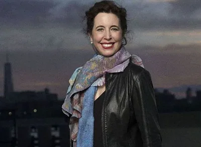 Angela Hewitt — foto 1