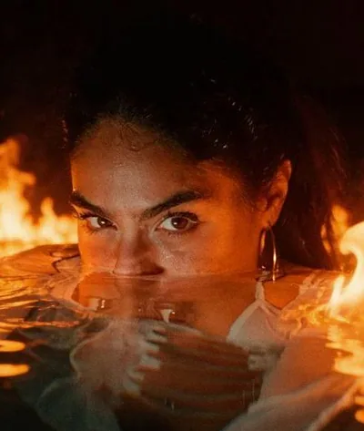 Jessie Reyez — foto 1