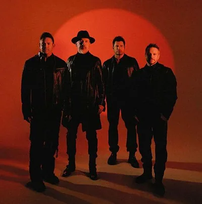 98 Degrees — photo 1