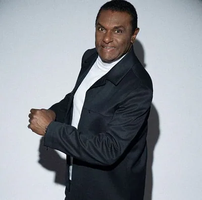 Jose Alberto "El Canario" — photo 1