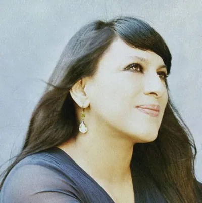 Shani Diluka — foto 1