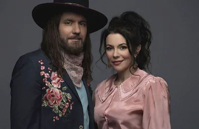 Candace Lacina en Mike Little (The Hello Darlins) — photo 1