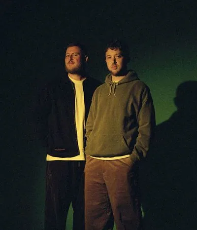 Pola & Bryson — photo 2