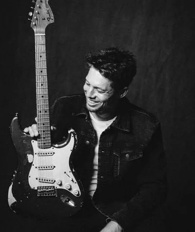 Aynsley Lister — foto 1