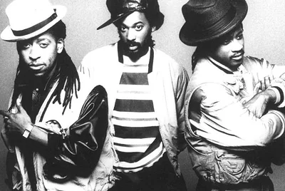 Aswad — foto 1
