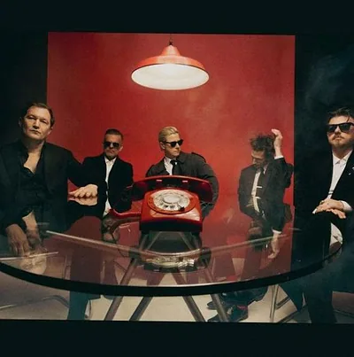 Interpol — foto 1