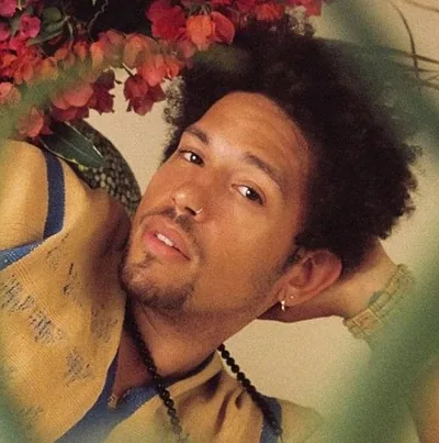 NoMBe — foto 1