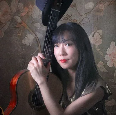 Xuefei Yang & Johannes Moser — photo 1