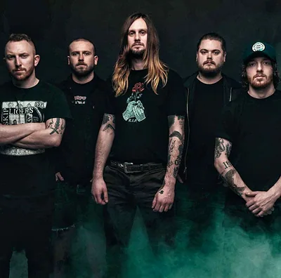 While She Sleeps — photo 2
