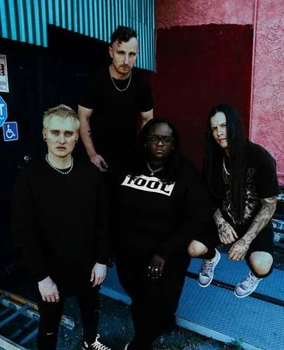 Tetrarch — foto 1