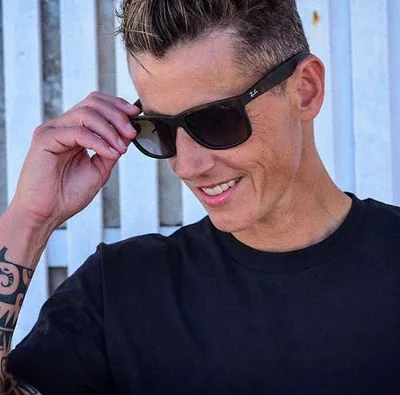 Sam Bettens — foto 1