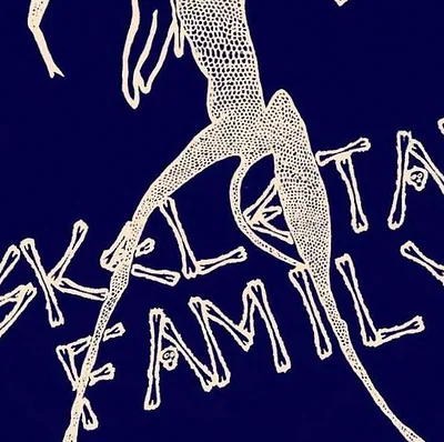 Skeletal Family — foto 1