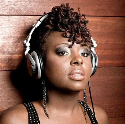 Ledisi — foto 2