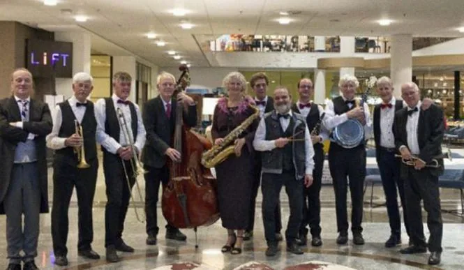 CRAZY TUNES JAZZ BAND