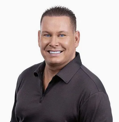 Robert Pater — foto 1