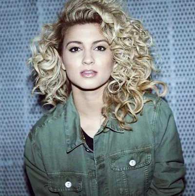 Tori Kelly — photo 2