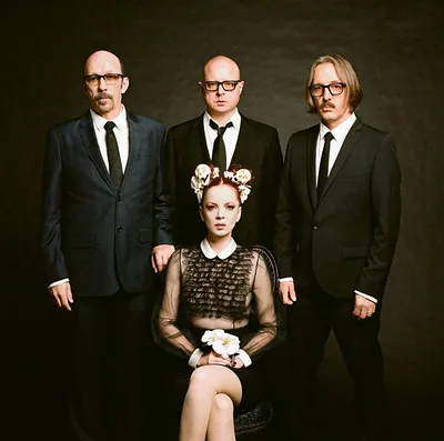 Garbage — photo 3