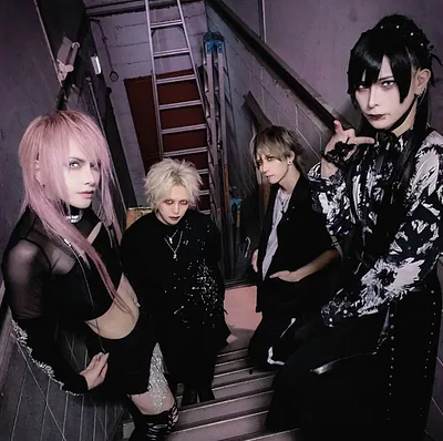 JILUKA — foto 3
