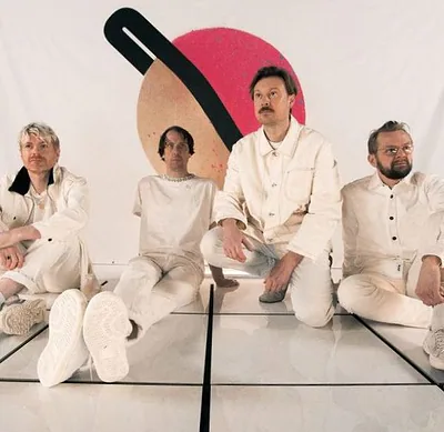 Django Django — photo 4