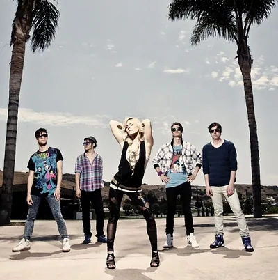 The Sounds — foto 2