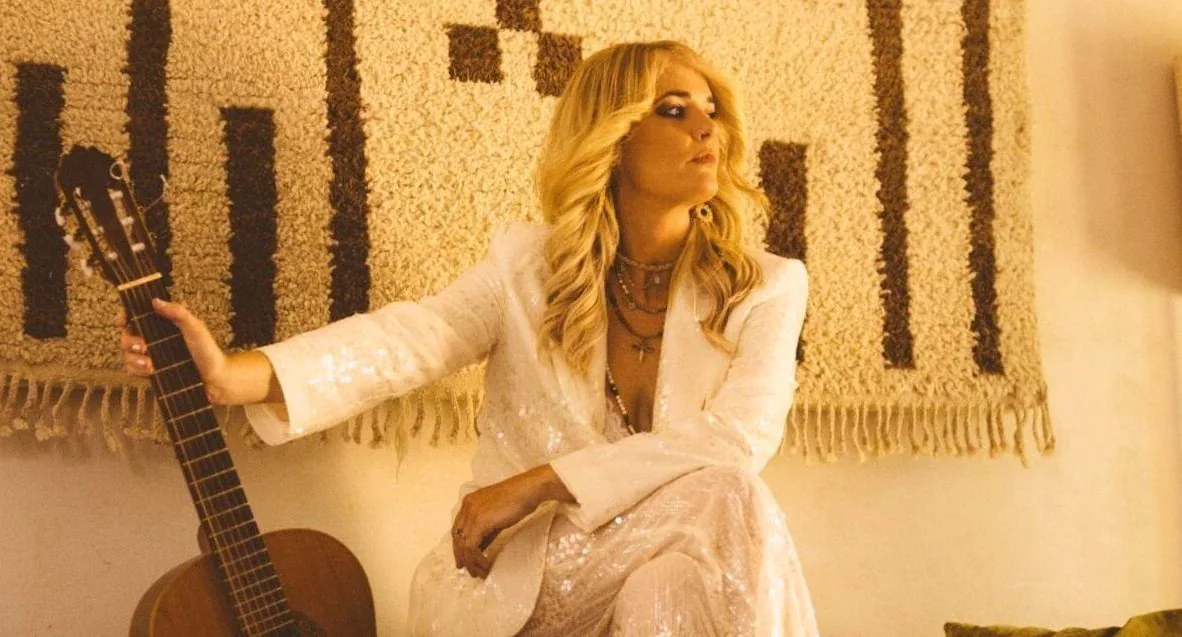 Elles Bailey