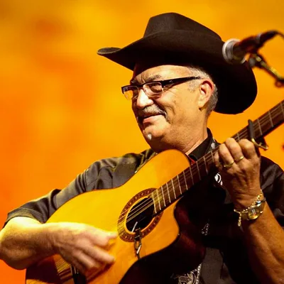 Eliades Ochoa — foto 2