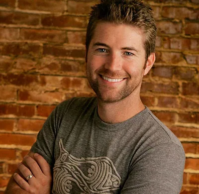 Josh Turner — photo 3