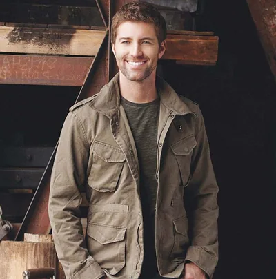 Josh Turner — foto 1