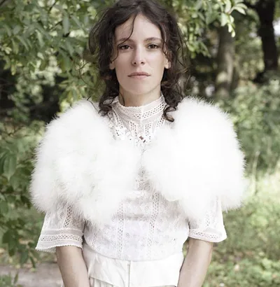 Emily Loizeau — foto 2