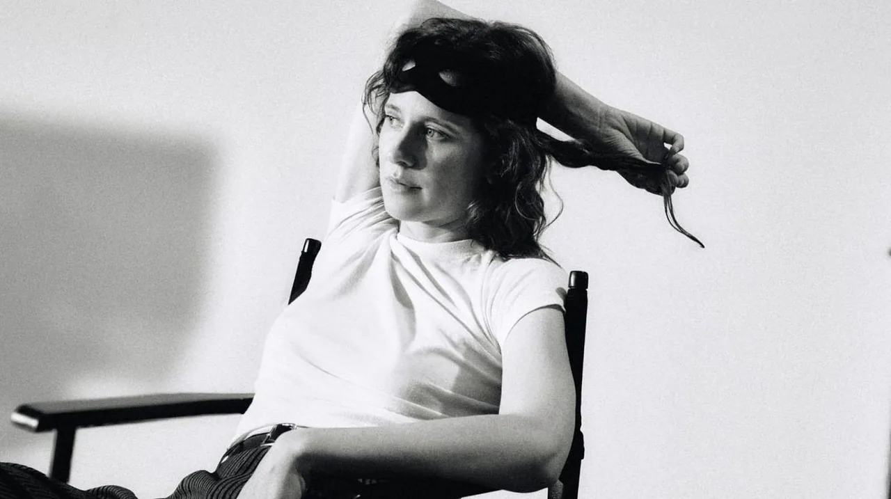 Helena Deland — achtergrondafbeelding