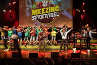 Het Meezingspektakel XL