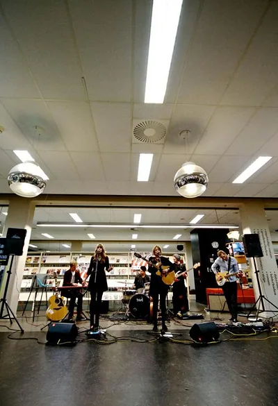 WONDER — foto 3